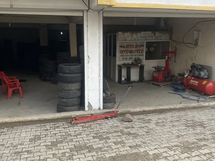 Uyan Oto Lastik