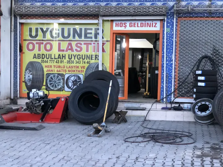UYGUNER OTO LASTİK YOL YARDIM