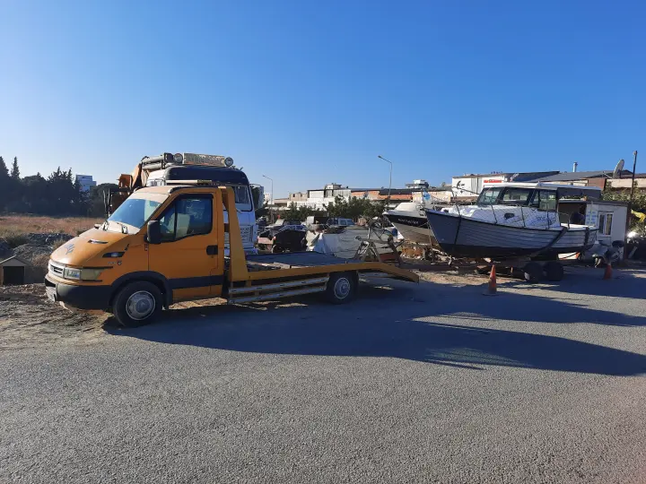 Uyumaz Oto Kurtarma Vinç Yol Yardım ve Forklift Hizmetleri