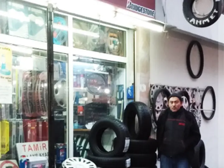 Uzman Oto Lastik Servisi