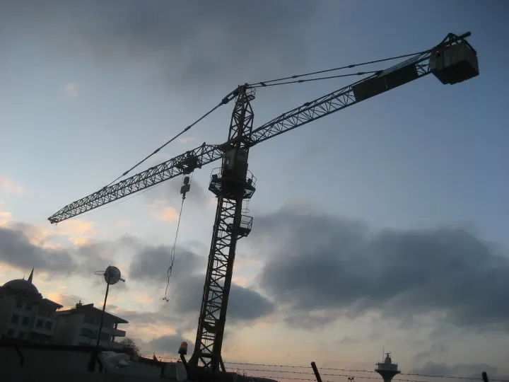 Vaner Vinç, Platform ve Hafriyat