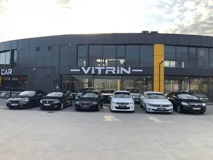 Vitrin otomotiv