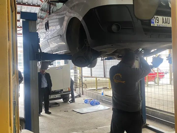 Vos otomotiv