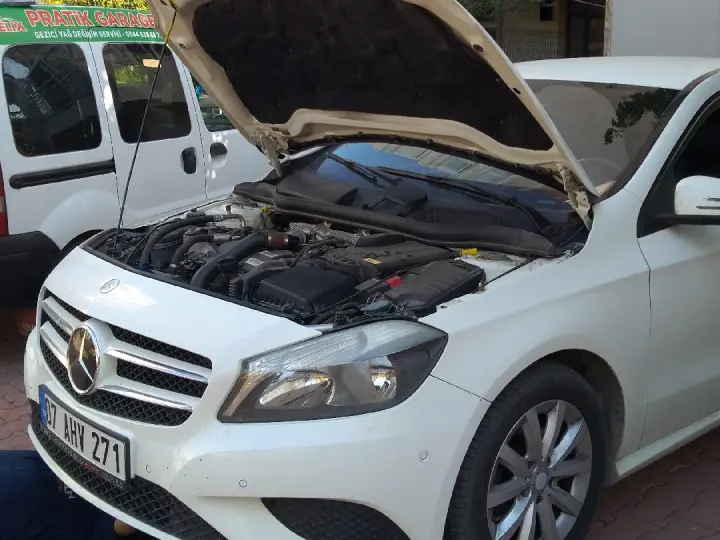 Yağ değişim servisi Oil change Pratik Garage