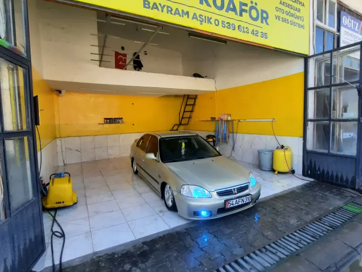 YAĞIZ OTO KUAFÖR BAYRAM AŞIK