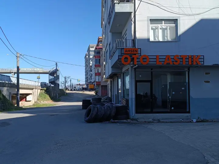 Yaman Oto Cikma Lastik