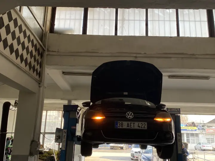 Yaşarlar Oto Motor Kaborta Eksoz Servisi
