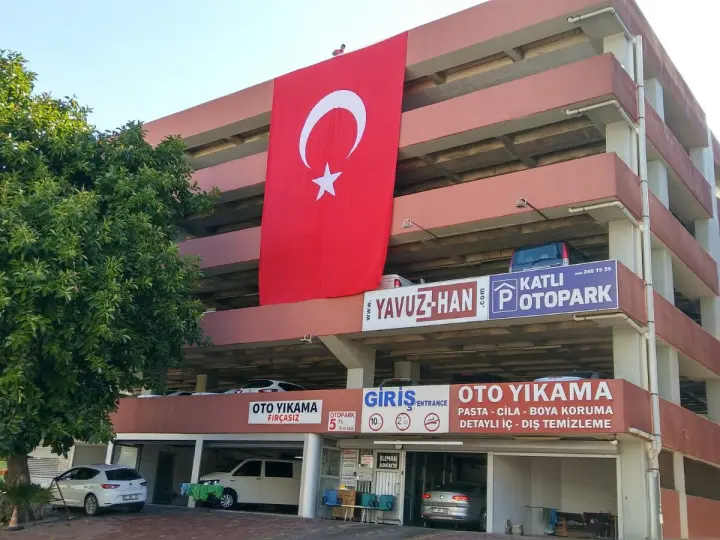 Yavuz-Han Katlı Otopark