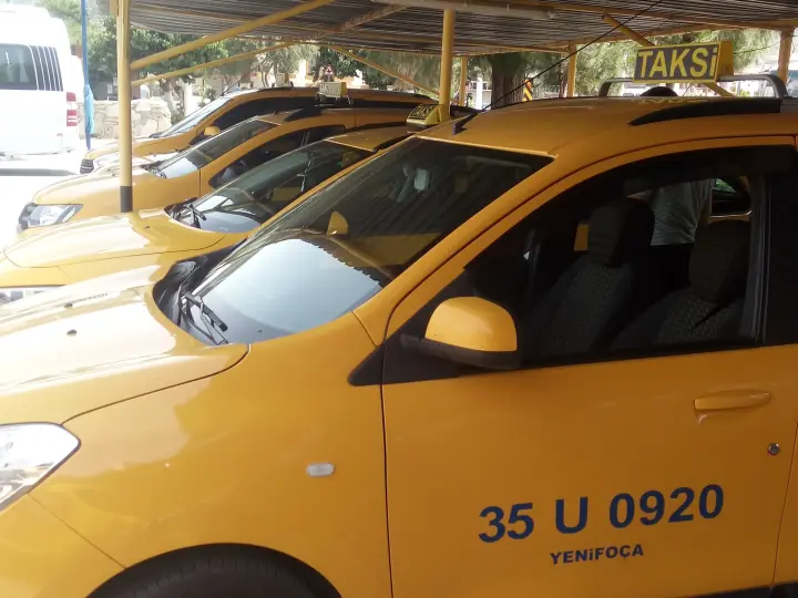 Yeni Foça Merkez Taksi