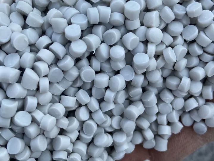 Yeşeren PLASTİK :Geri dönüşüm plastik hammadde çapak granül ve hurda alım satım merkezi