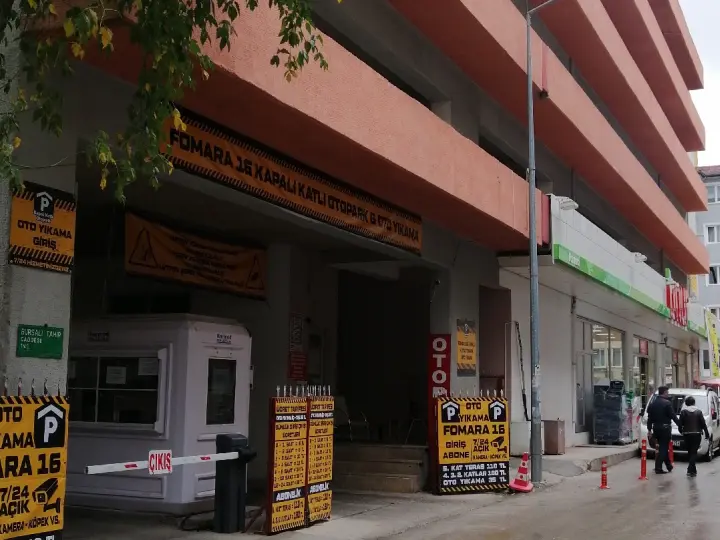 Yeşil Katlı Otopark