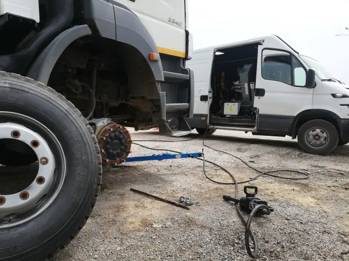 Yiğit oto lastik ve oto kurtarıcı hizmeti