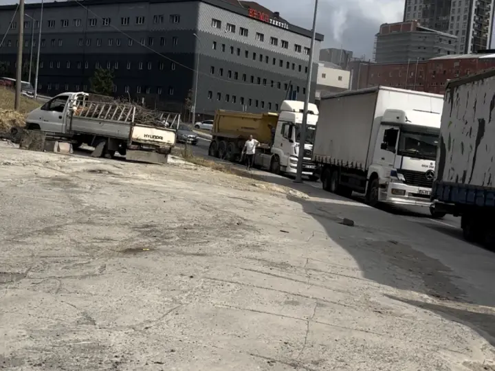 YILDIRIM oto kamyon lastik tamircisi 7/24 yol yardım