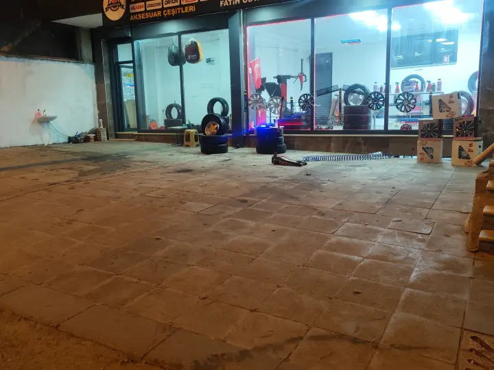 Yılmaz Oto Lastik, akü ve aydınlatma eletrik ve aksesuarlari