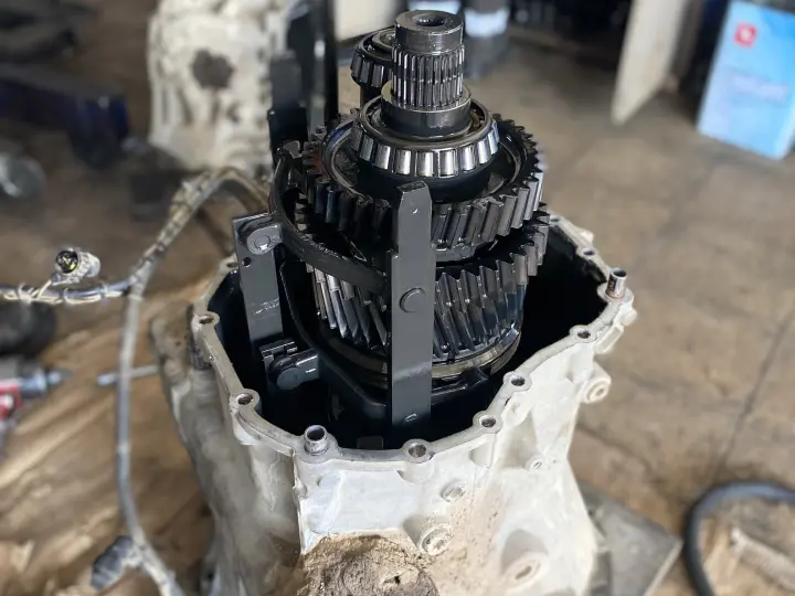 YILMAZ OTOBÜS KAMYON TIR TAMİR ve YOL SERVİSİ