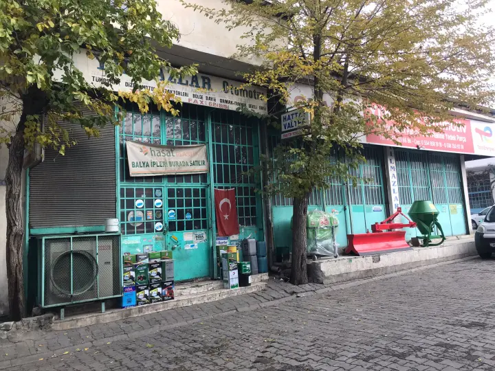 YILMAZLAR OTOMOTİV TRAKTÖR YEDEK PARÇA