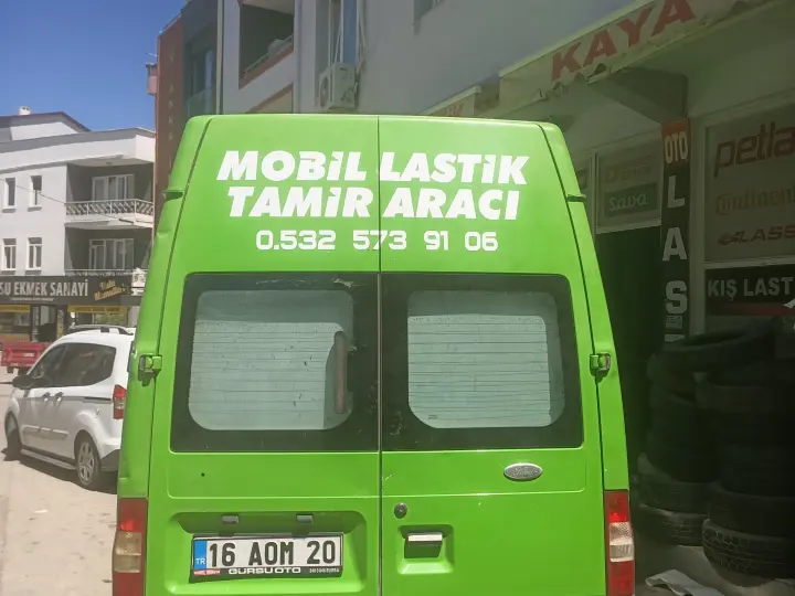 Yol Yardım kaya