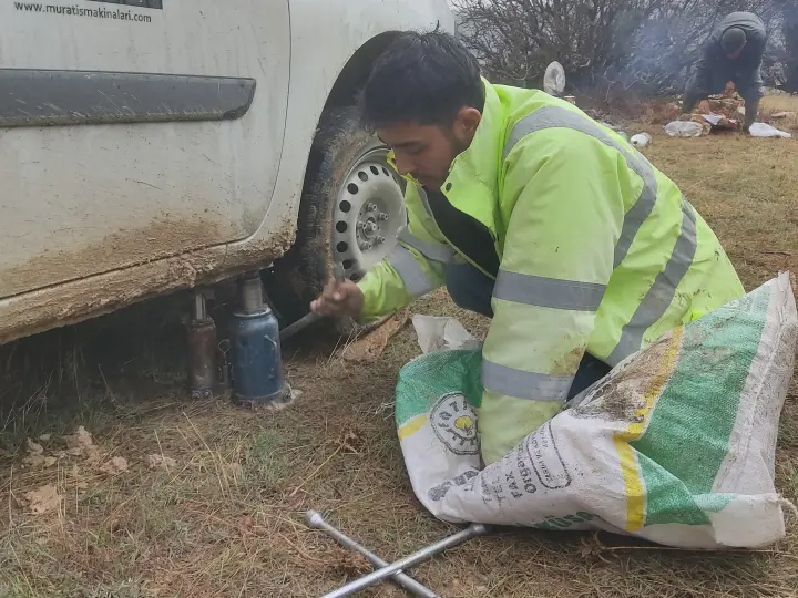Yörükoğlu Oto Lastik