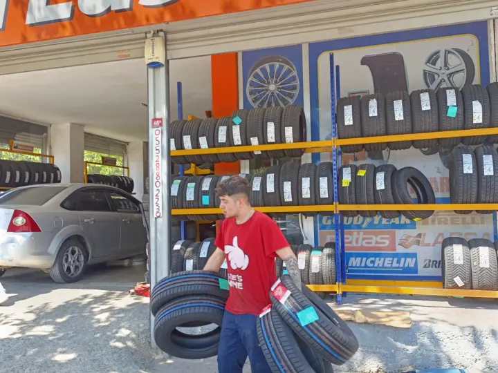 Yusuf oto lastik Kurtköy