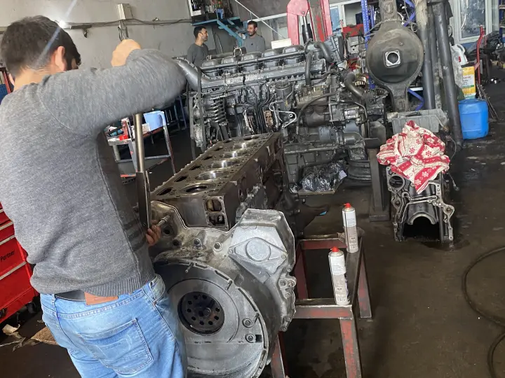 Yuvalı ağır vasıta özel bakim servisi