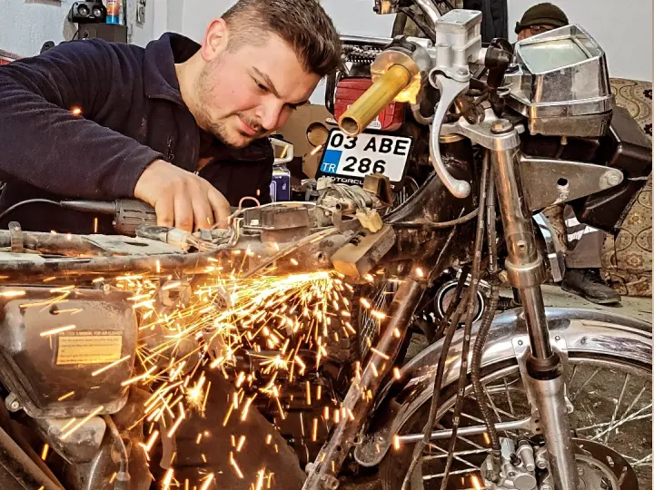 Zengin motor
