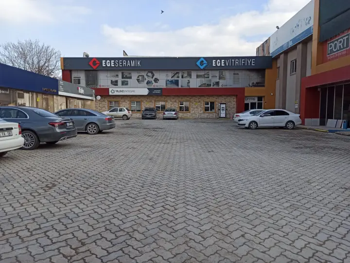 ZES Şarj İstasyonu